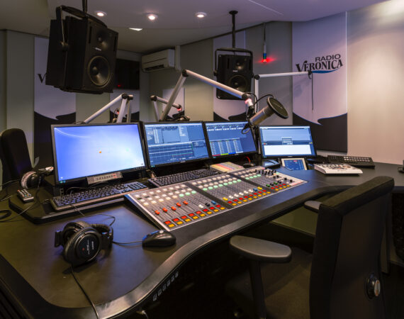 Veronica Voice Track2 1